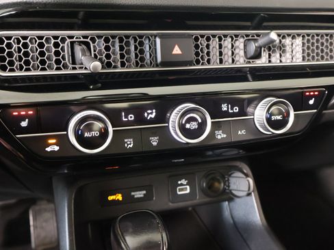 Used 2022 Honda Civic EX image 7