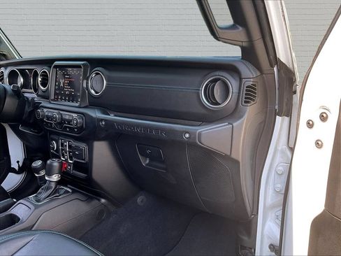 Used 2023 Jeep Wrangler Unlimited Rubicon 4xe w/ Cold Weather Group AWD/4WD image 21