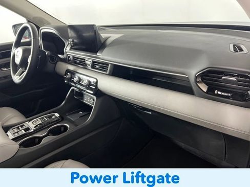 Certified 2025 Honda Pilot Touring image 21