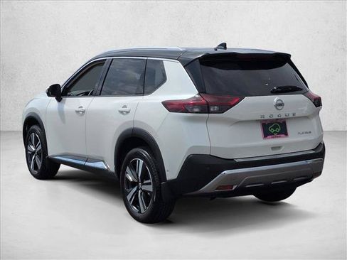 Used 2021 Nissan Rogue Platinum FWD image 6