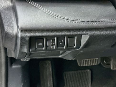 Used 2020 Subaru Outback Touring XT AWD/4WD image 17