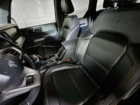Used 2023 Ford Bronco Badlands AWD/4WD image 11