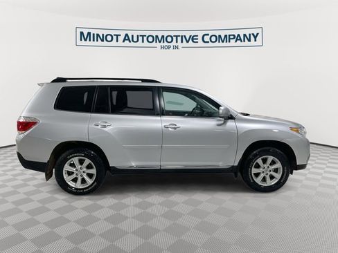 Used 2013 Toyota Highlander SE AWD/4WD image 9