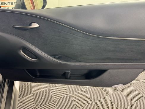 Used 2018 Lexus LC 500h w/ Touring Package image 27