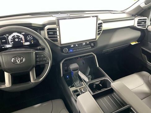 New 2026 Toyota Tundra Limited AWD/4WD image 14