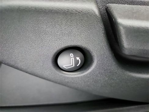 Used 2025 Nissan Pathfinder Platinum w/ Black Appearance Package image 42