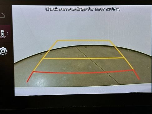 Certified 2023 Kia Sorento S image 11