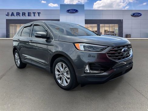 Used 2020 Ford Edge Titanium w/ Equipment Group 301A FWD image 1