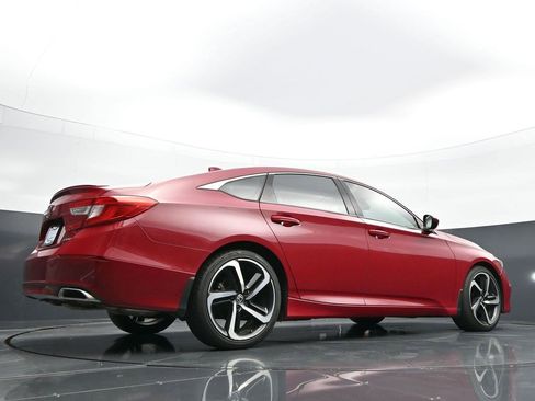 Used 2020 Honda Accord Sport image 30