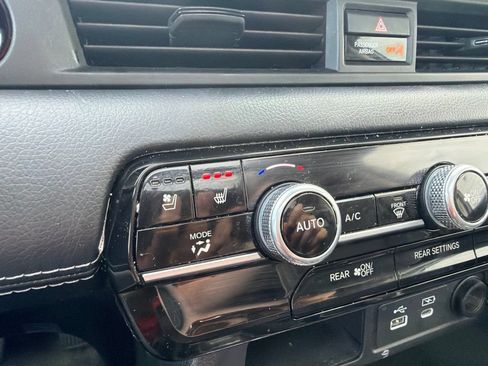 Used 2023 Honda Pilot Elite image 14