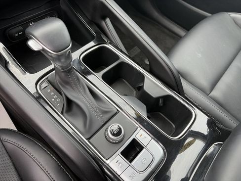 Used 2025 Kia Telluride S FWD image 29