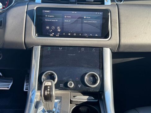 Used 2018 Land Rover Range Rover Sport Supercharged image 19
