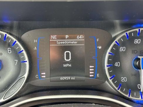 Used 2023 Chrysler Voyager LX FWD image 29