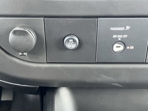 New 2026 GMC Savana 2500 Extended w/ Driver Convenience Package RWD image 27