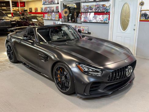 Used 2020 Mercedes-Benz AMG GT R image 3