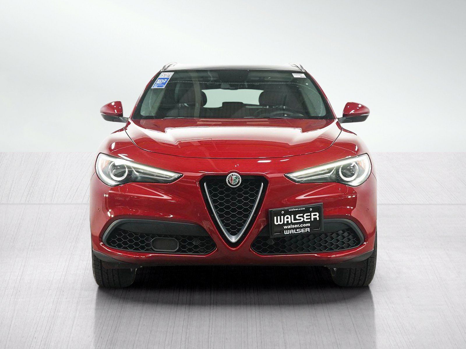 Used 2019 Alfa Romeo Stelvio Ti AWD/4WD image 8