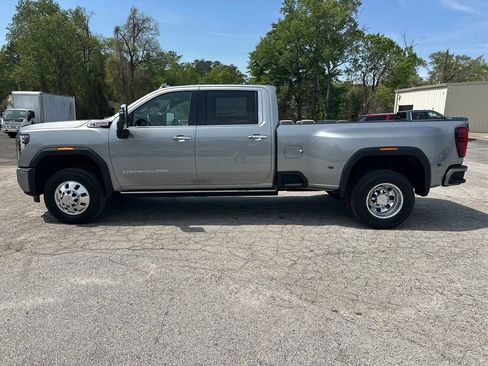 New 2026 GMC Sierra 3500 Denali image 9