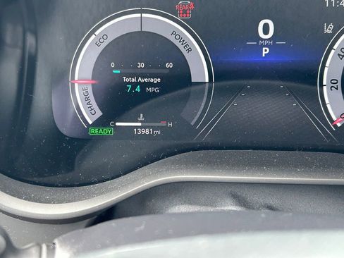 Used 2025 Toyota Sienna XSE w/ XSE Premium Package AWD/4WD image 43