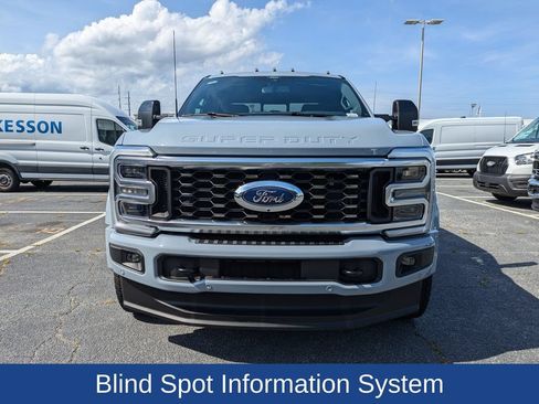 Used 2026 Ford F450 Platinum w/ FX4 Off-Road Package AWD/4WD image 9