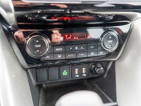 Used 2023 Mitsubishi Eclipse Cross AWD image 27