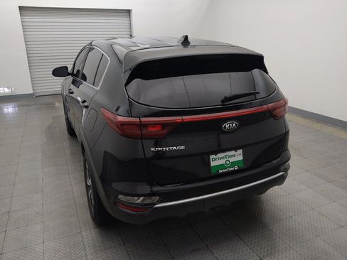 Used 2021 Kia Sportage LX FWD image 6