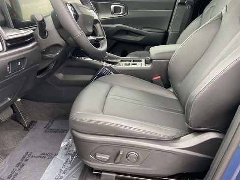 New 2026 Kia Sorento S FWD image 10