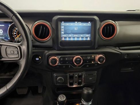 Used 2021 Jeep Wrangler Unlimited Sport AWD/4WD image 22