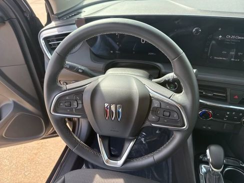 Used 2025 Buick Encore GX Preferred image 16