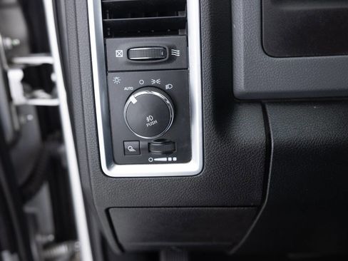 Used 2017 RAM 1500 Big Horn image 39