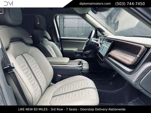 Used 2022 Rivian R1S Launch Edition AWD/4WD image 19