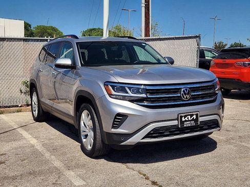 Used 2023 Volkswagen Atlas SE AWD/4WD image 33