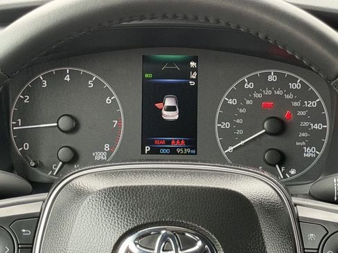 Used 2025 Toyota Corolla SE FWD image 16
