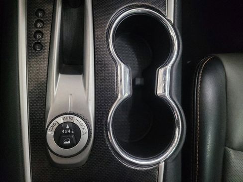 Used 2019 Nissan Pathfinder SL image 26