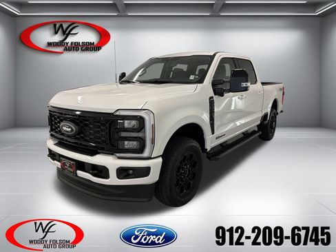 New 2026 Ford F250 Lariat w/ Black Appearance Package AWD/4WD image 1