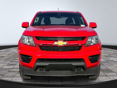 Used 2019 Chevrolet Colorado W/T w/ Custom Special Edition