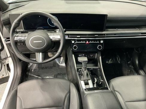 Used 2025 Hyundai Santa Cruz XRT image 11