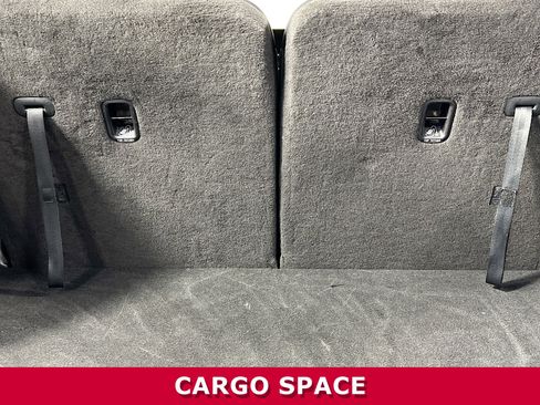 Used 2021 Kia Sorento EX image 25