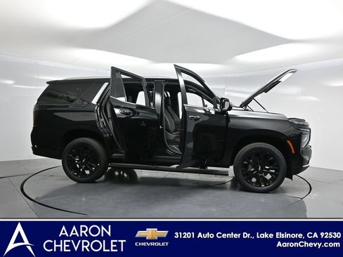 New 2026 Chevrolet Tahoe Premier image 3