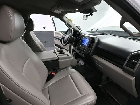 Used 2022 Ford F250 XL w/ Power Equipment Group AWD/4WD image 45