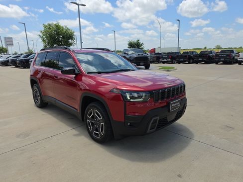 New 2026 Jeep Cherokee Laredo AWD/4WD image 7