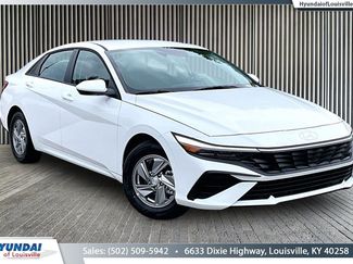 New 2026 Hyundai Elantra SE FWD video 1