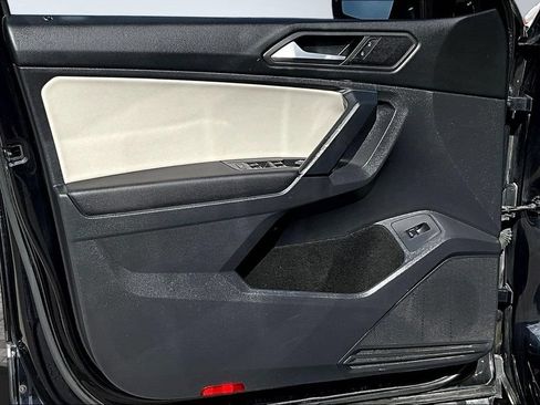 Used 2019 Volkswagen Tiguan SEL FWD image 21