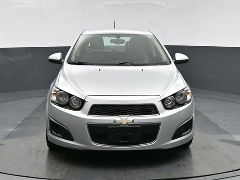 Used 2015 Chevrolet Sonic LTZ image 2