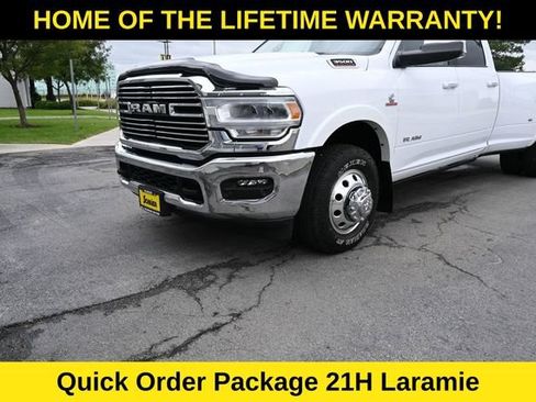 Used 2022 RAM 3500 Laramie RWD image 14