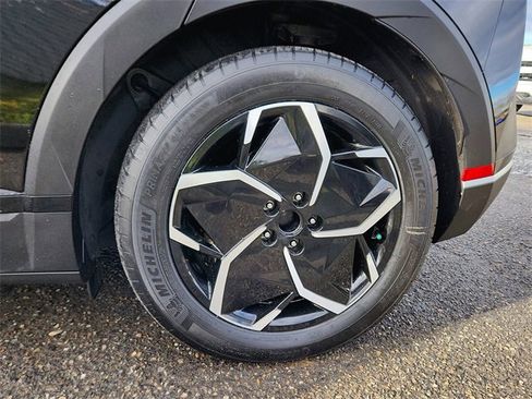 Used 2023 Hyundai Ioniq 5 SE w/ Cargo Package image 9