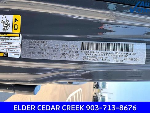 Used 2020 Jeep Gladiator Rubicon AWD/4WD image 36