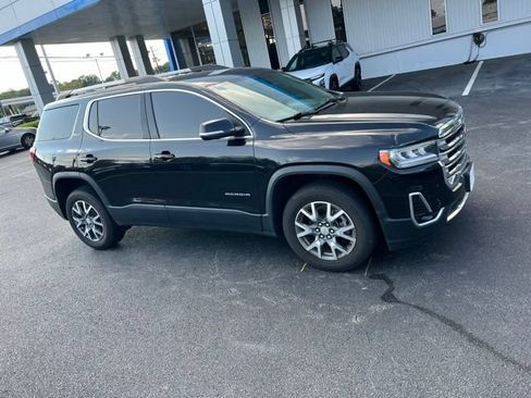 Used 2023 GMC Acadia SLT AWD/4WD image 5