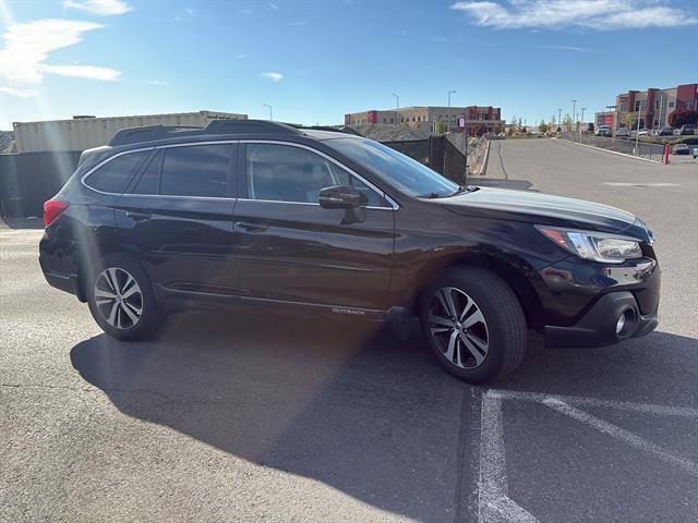 Used 2019 Subaru Outback 3.6R Limited w/ Popular Package #2 AWD/4WD image 4
