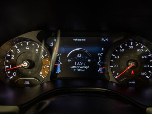 Used 2023 Jeep Compass Limited AWD/4WD image 35