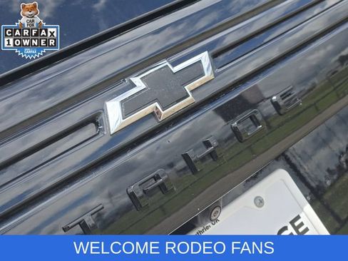 Used 2023 Chevrolet Tahoe Z71 w/ Z71 Off-Road Package AWD/4WD image 11